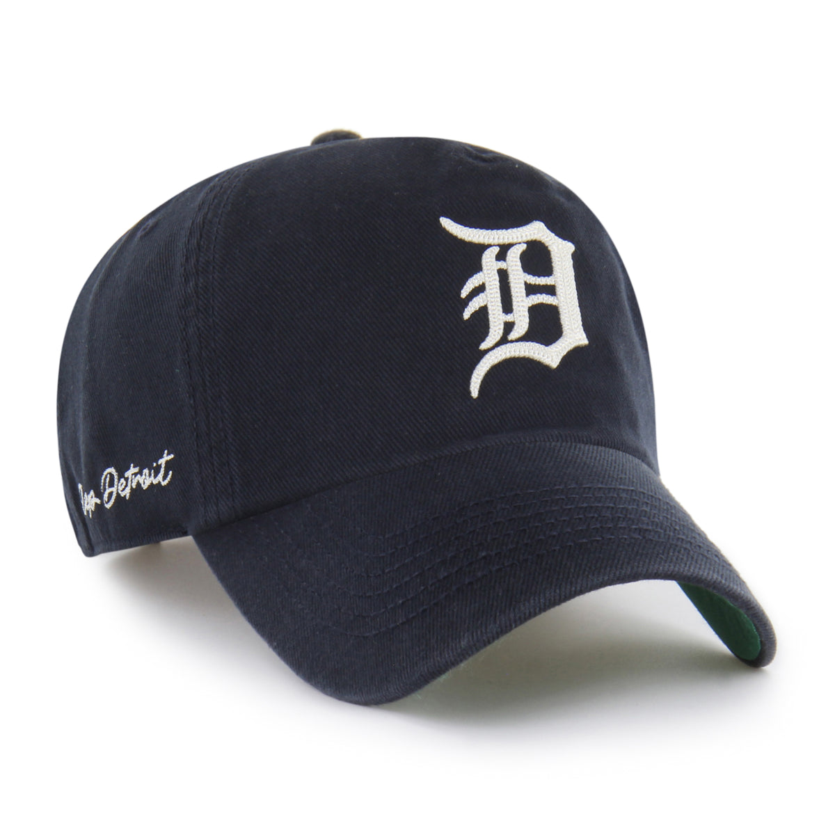 Gorra Detroit Tigers '47 Clean Up Pinch Front azul marino, 5 paneles con frente presionado, bordado Chain Side Stitch en lateral, logo Tigers al frente, emblema '47 en lateral izquierdo
