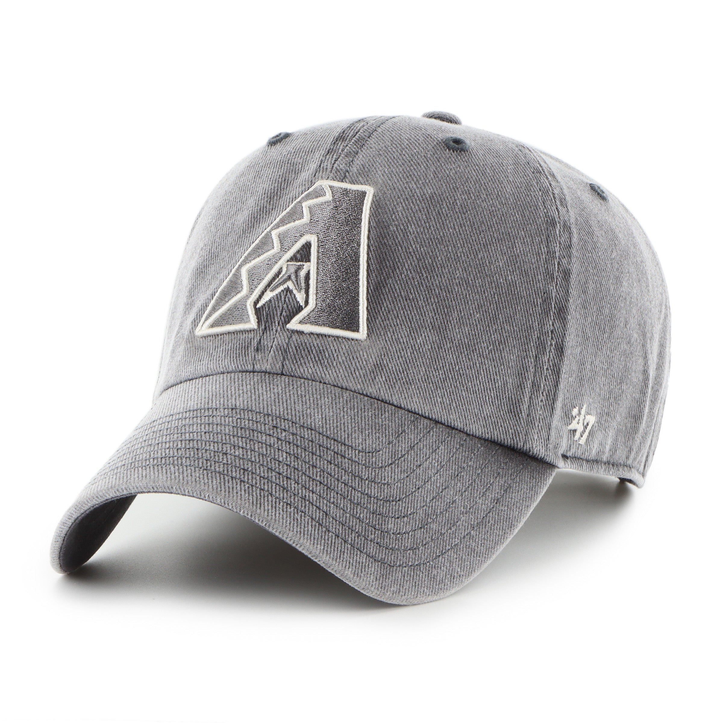 Gorra '47 Clean Up Arizona Diamondbacks MLB Pigment en algodón negro con efecto deslavado, visera curva sin estructura con logo de los Diamondbacks bordado al frente y emblema '47 en el lateral, cierre strapback ajustable