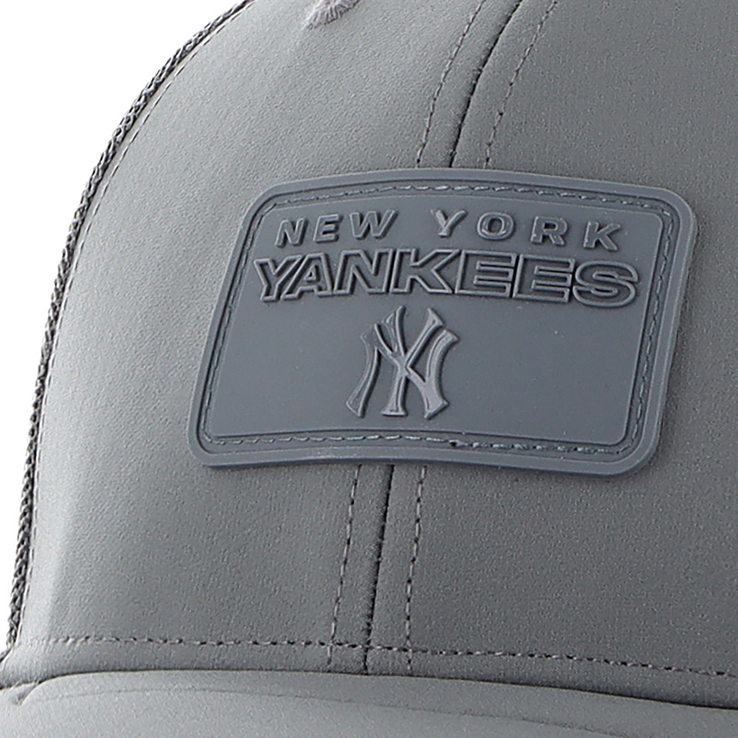 New York Yankees MLB Forward BRRR '47 Trucker
