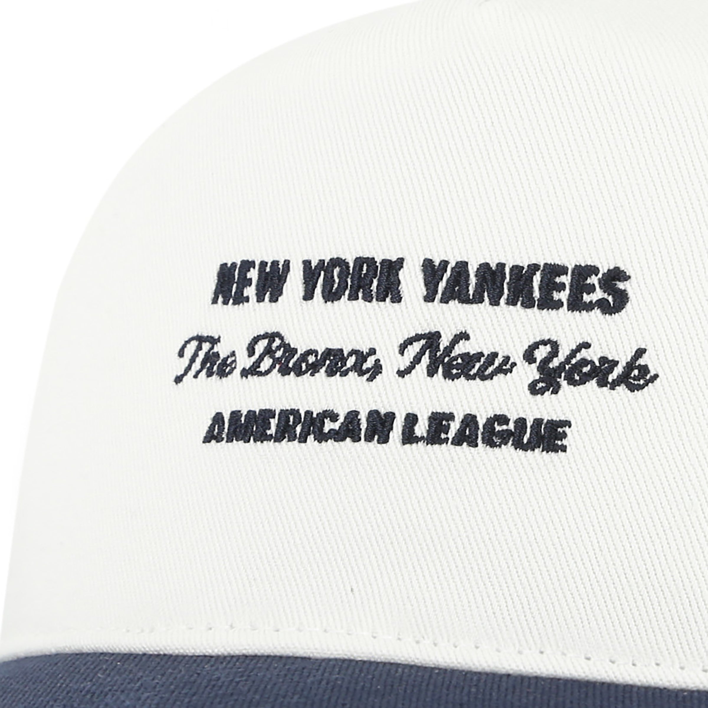 New York Yankees MLB Contemporary Two Tone '47 Hitch