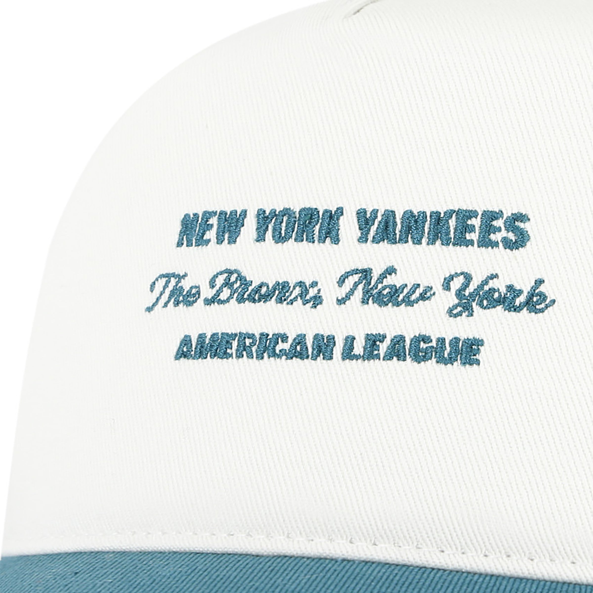 New York Yankees MLB Contemporary Two Tone '47 Hitch