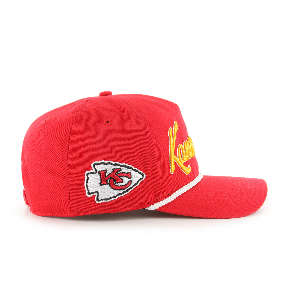 Gorra '47 Hitch RF Kansas City Chiefs NFL Overhand rojo en algodón con cordón en visor, ciudad bordada al frente, logo Chiefs lateral derecho y snapback ajustable